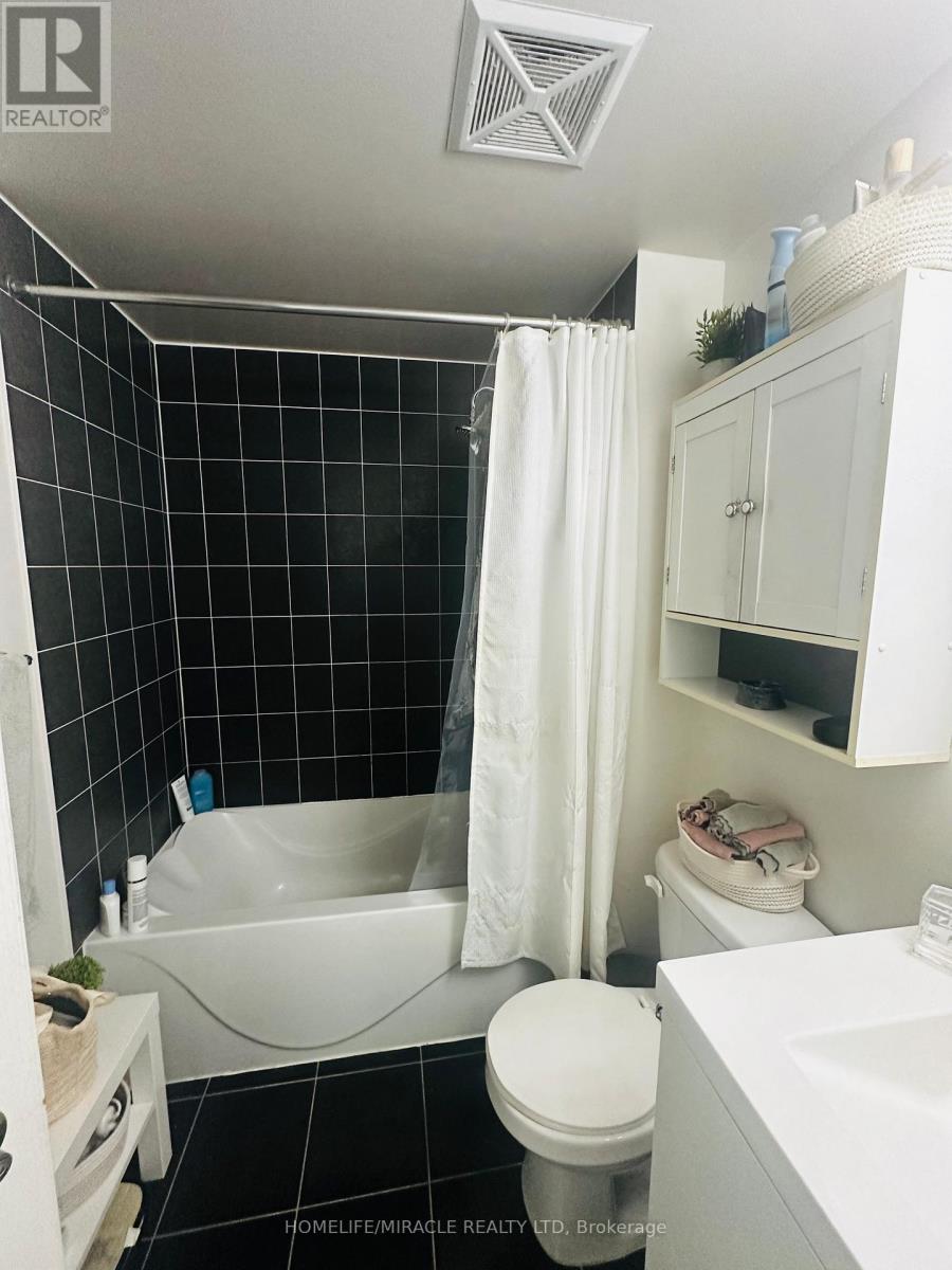 1603 - 2240 Lakeshore Boulevard W, Toronto, Ontario  M8V 0B1 - Photo 10 - W12652544