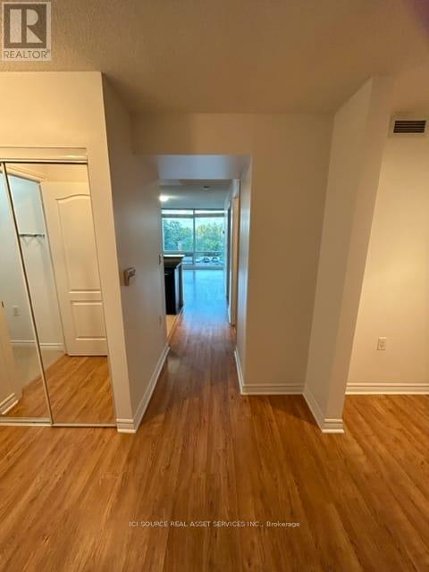 408 - 3840 Bathurst Street, Toronto, Ontario  M3H 6C6 - Photo 5 - C12494570