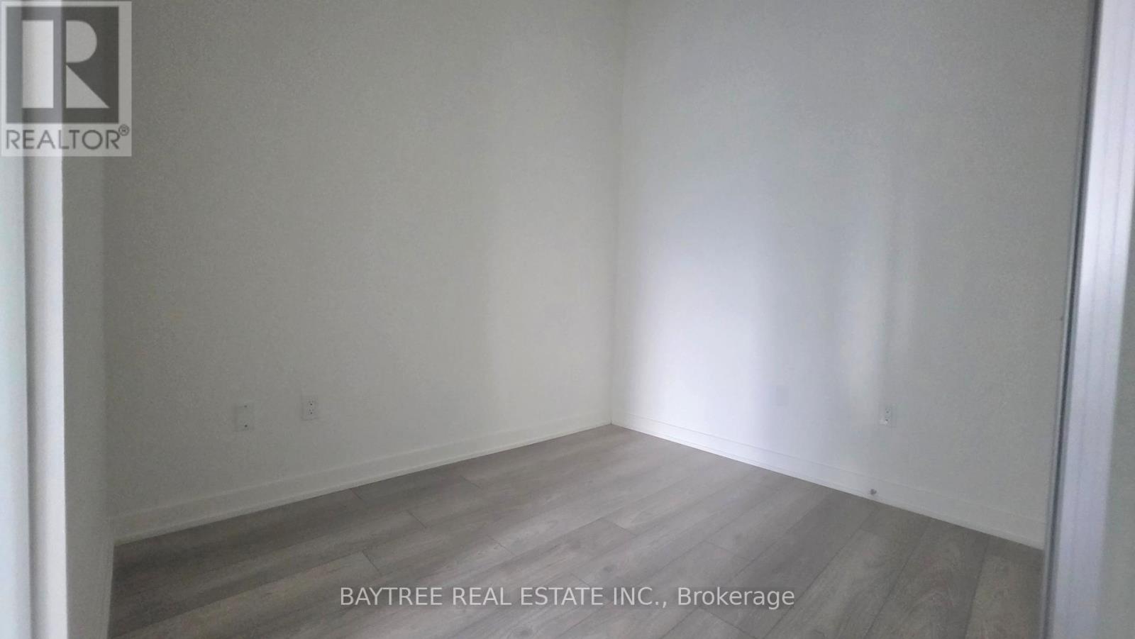 405 - 120 Broadway Avenue, Toronto, Ontario  M4P 0E9 - Photo 4 - C12652564