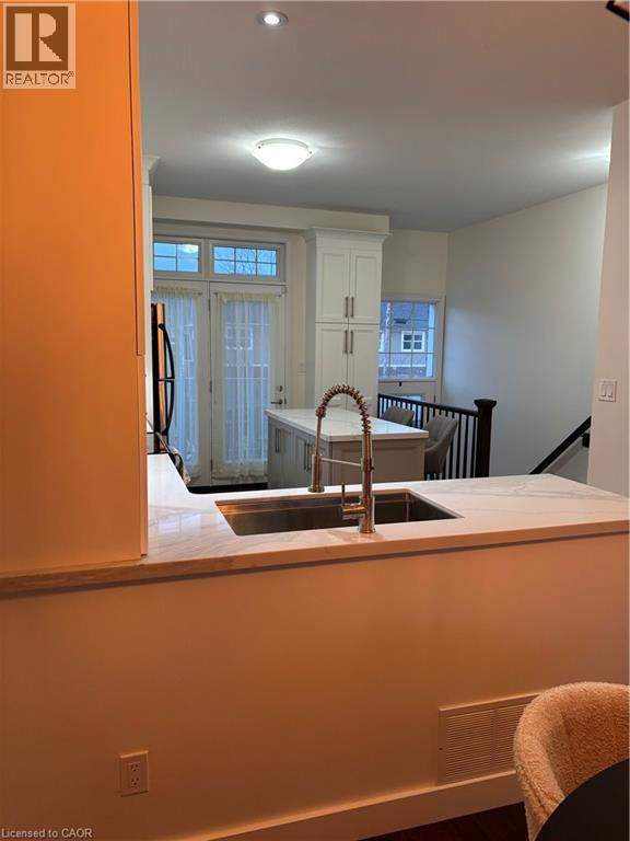 3 Durksen Drive, St. Catharines, Ontario  L2R 0A7 - Photo 3 - 40795241