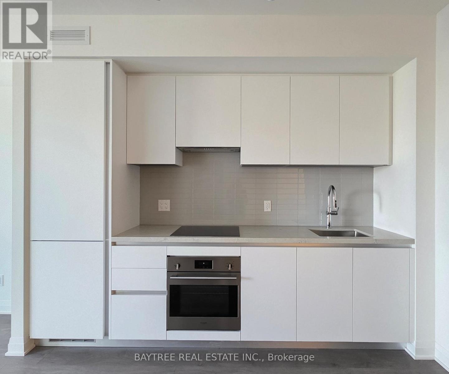 3311 - 4015 The Exchange, Mississauga, Ontario  L5B 0N9 - Photo 2 - W12652570