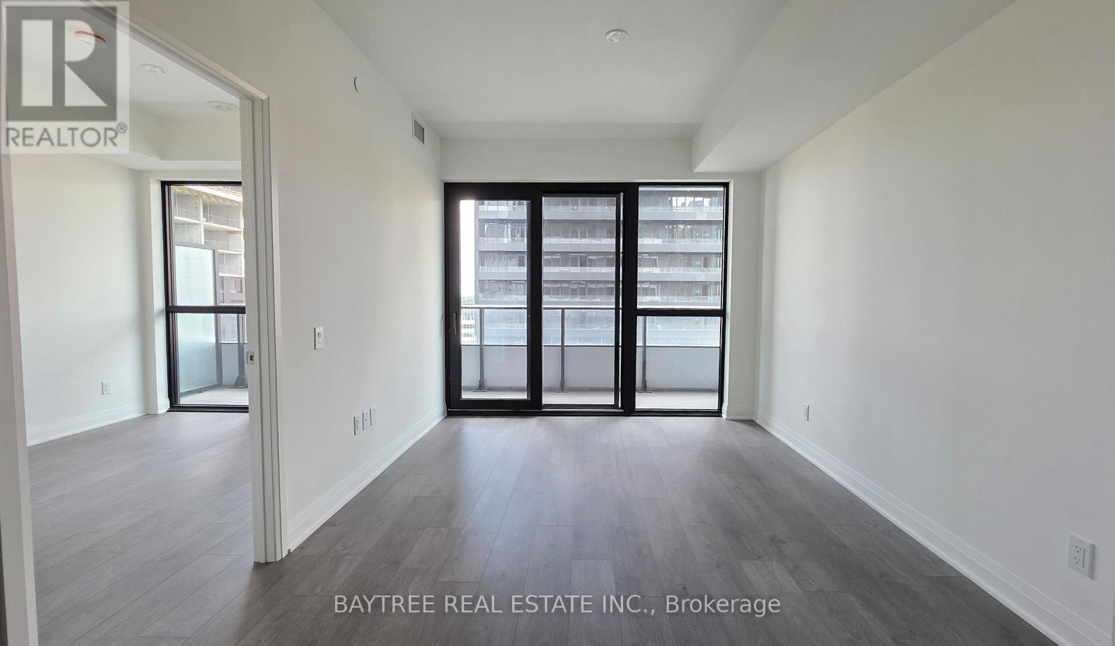 3311 - 4015 The Exchange, Mississauga, Ontario  L5B 0N9 - Photo 4 - W12652570