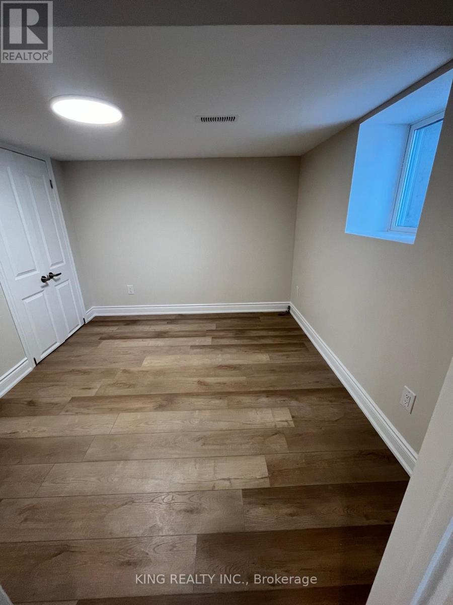 81 Agava Street, Brampton, Ontario  L7A 4S4 - Photo 5 - W12652578