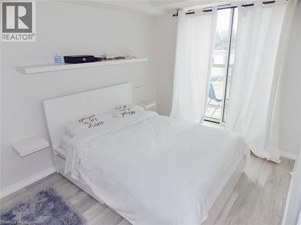 7 Applewood Lane Unit# 216, Toronto, Ontario  M9C 2Z7 - Photo 5 - 40795242