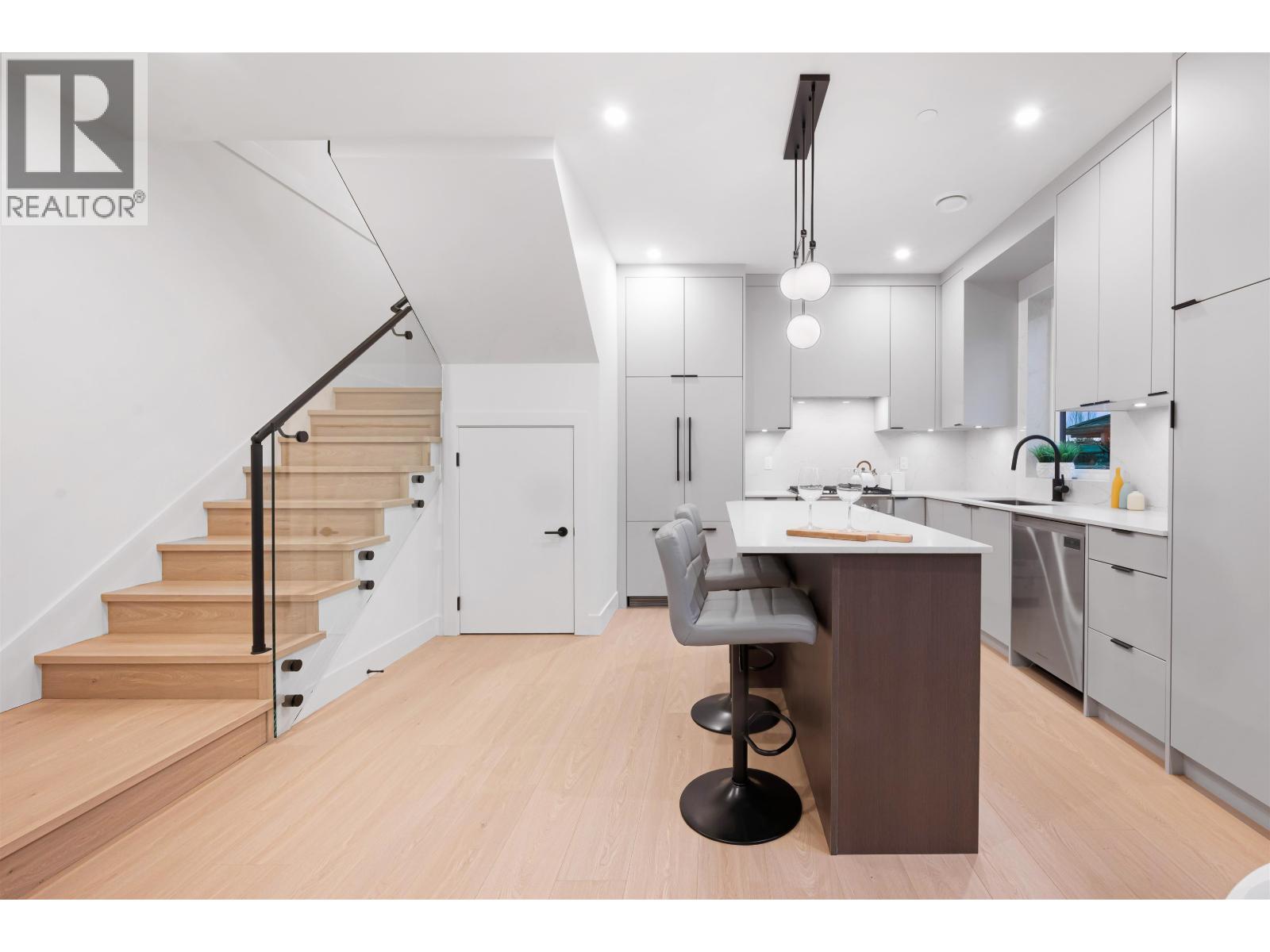 4 5554 Culloden Street, Vancouver, British Columbia  V5W 3R8 - Photo 9 - R3075005