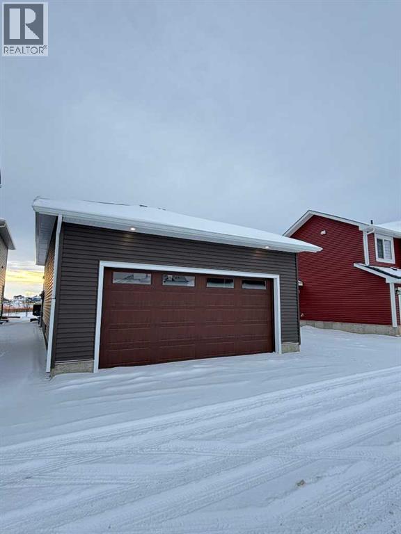 2762 Baywater Landing, Airdrie, Alberta  T4B 5K5 - Photo 38 - A2275470
