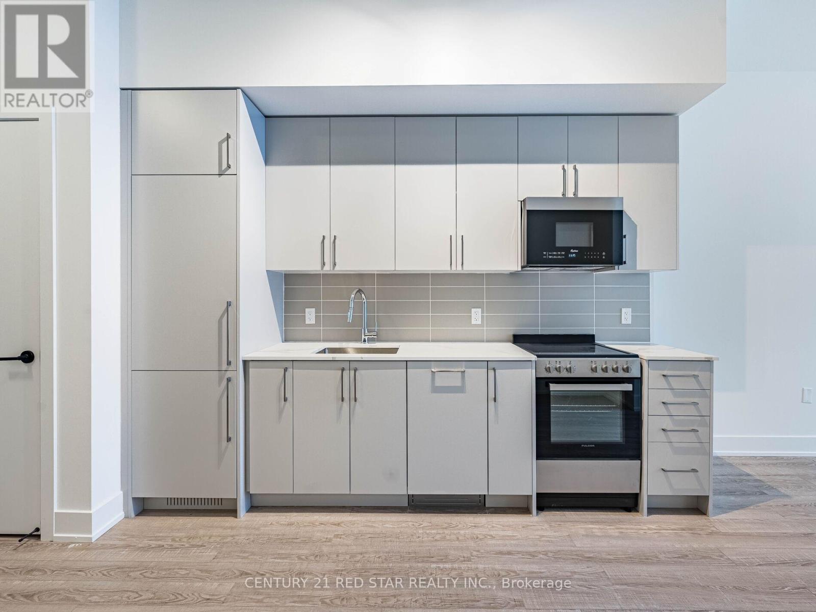 119 - 2075 King Road, King, Ontario  L7B 0R6 - Photo 10 - N12652584