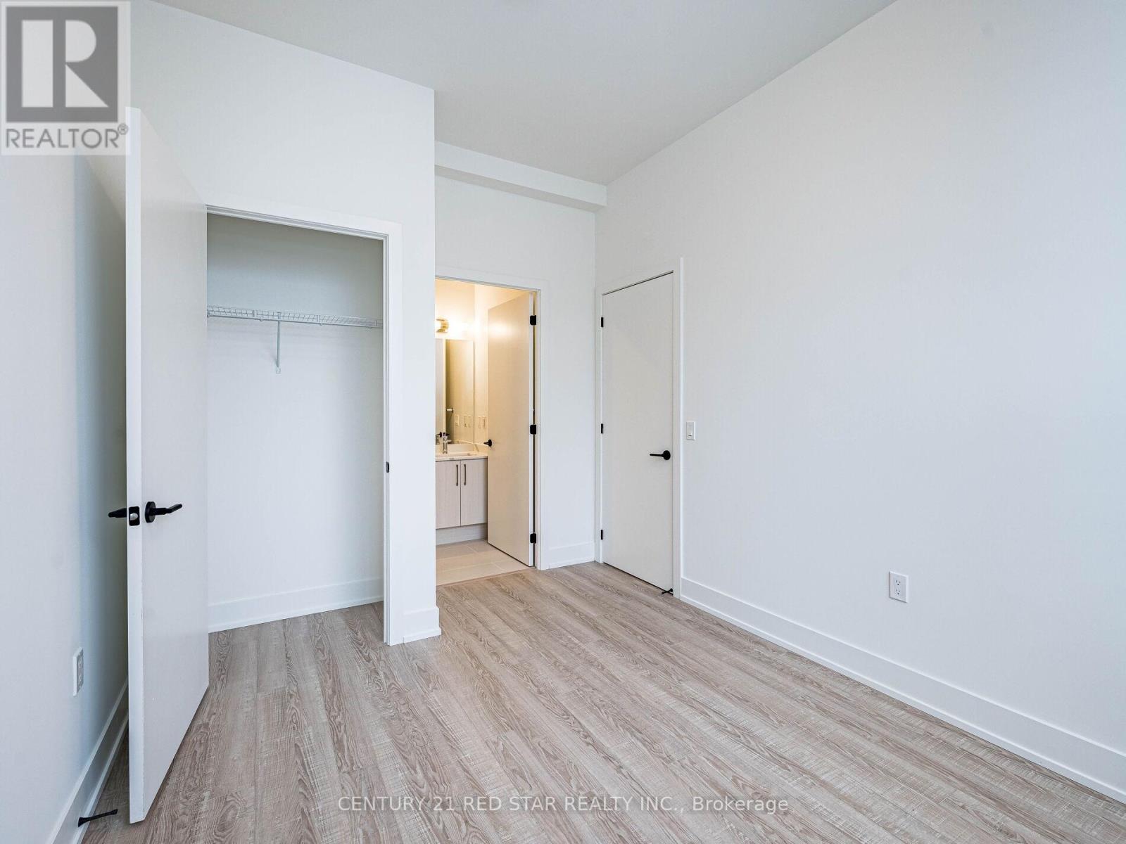 119 - 2075 King Road, King, Ontario  L7B 0R6 - Photo 21 - N12652584