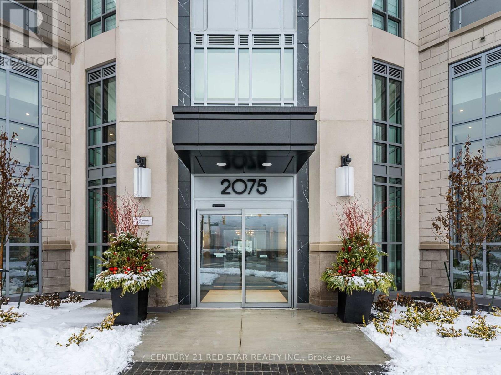 119 - 2075 King Road, King, Ontario  L7B 0R6 - Photo 3 - N12652584