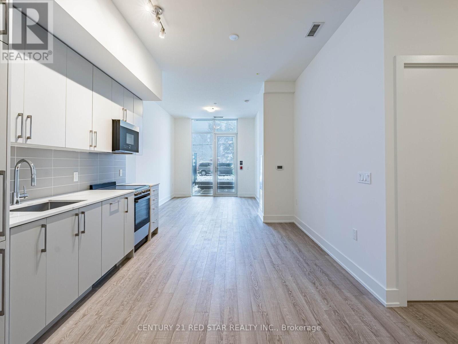 119 - 2075 King Road, King, Ontario  L7B 0R6 - Photo 7 - N12652584