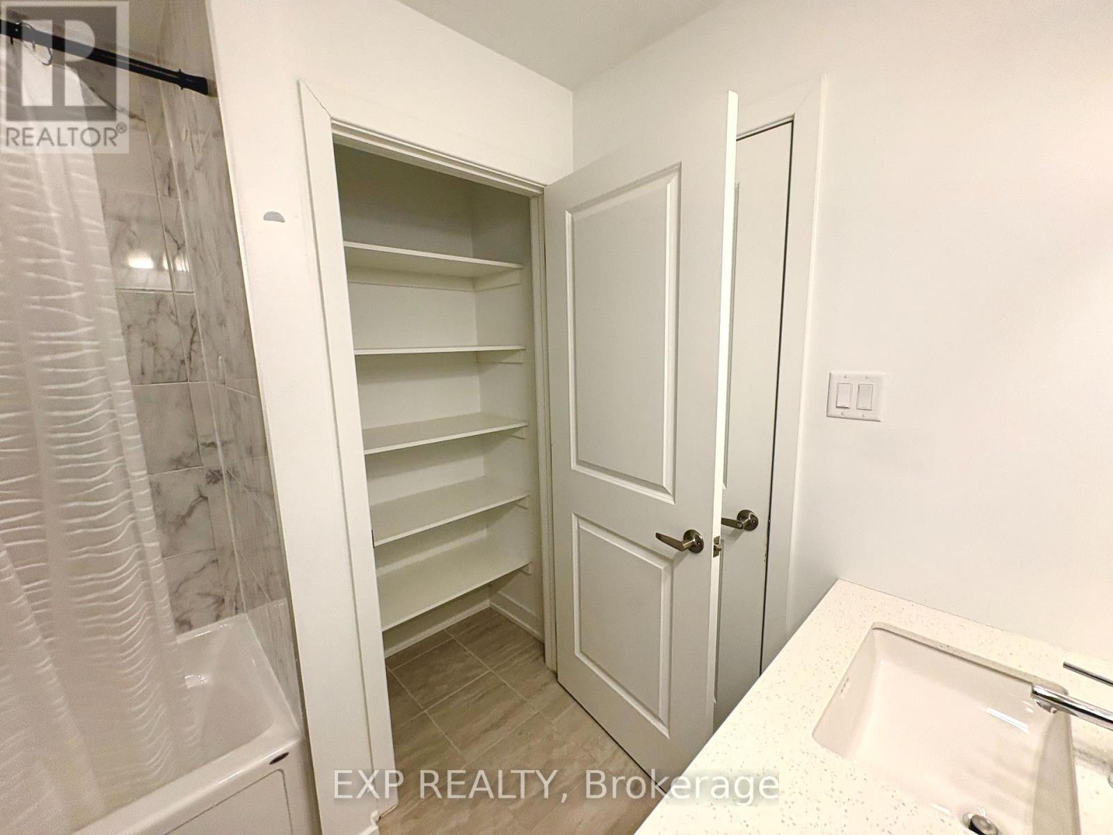 261 Finsbury Avenue, Ottawa, Ontario  K2S 2Y2 - Photo 25 - X12652596