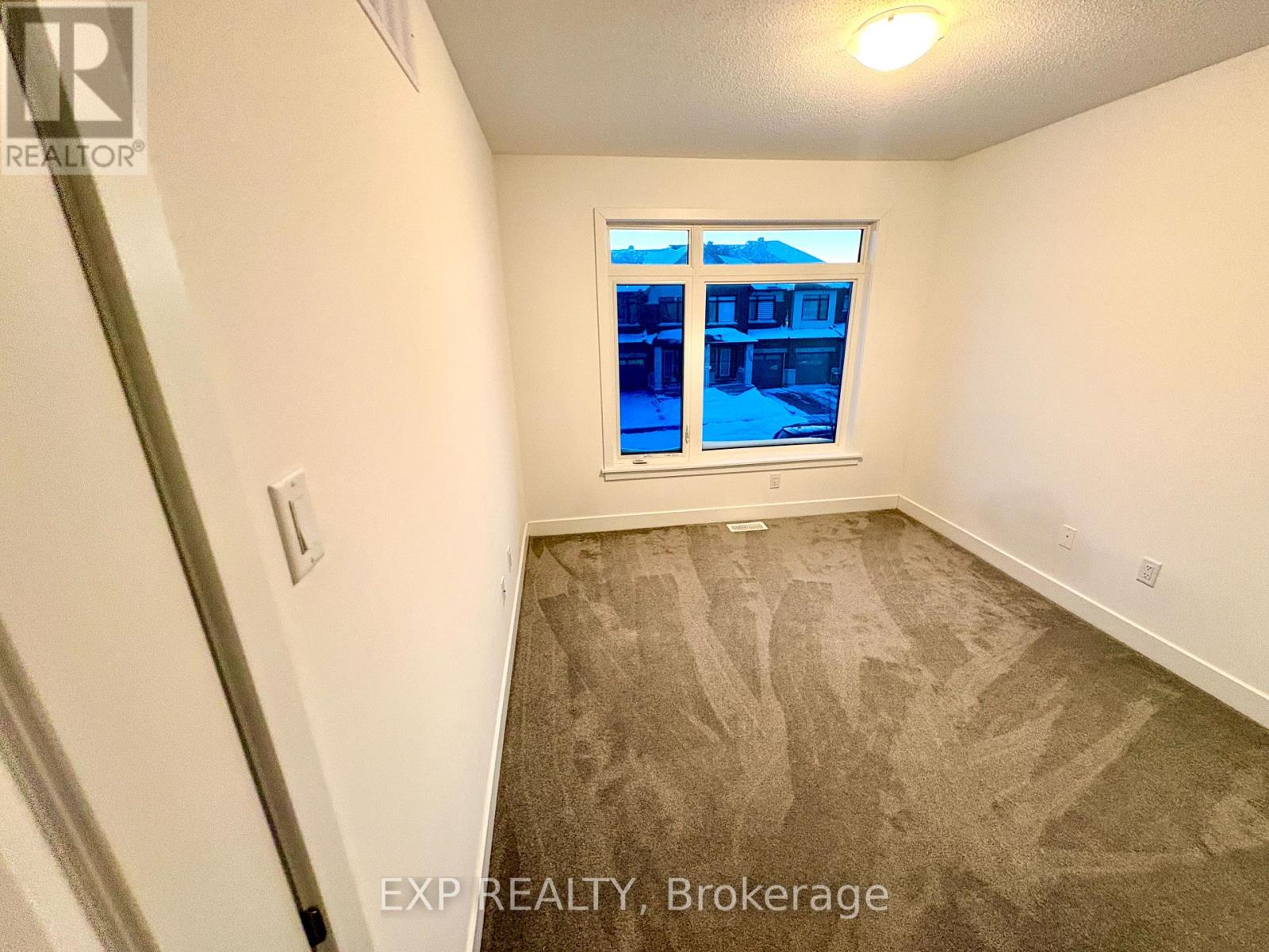 261 Finsbury Avenue, Ottawa, Ontario  K2S 2Y2 - Photo 26 - X12652596