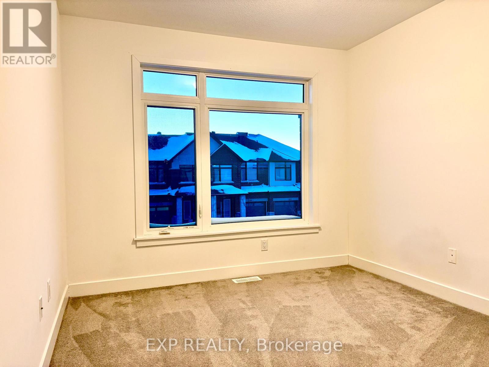 261 Finsbury Avenue, Ottawa, Ontario  K2S 2Y2 - Photo 27 - X12652596