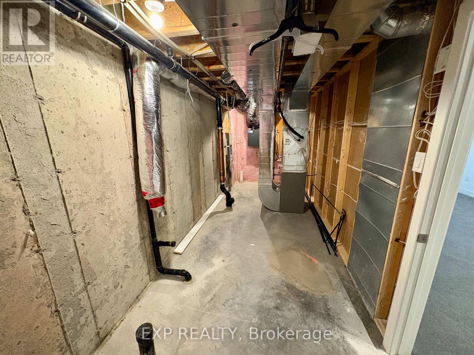 261 Finsbury Avenue, Ottawa, Ontario  K2S 2Y2 - Photo 35 - X12652596