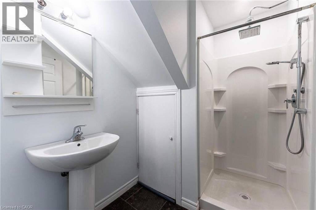 265 Main Street W Unit# 1, Hamilton, Ontario  L8P 1J5 - Photo 5 - 40795238