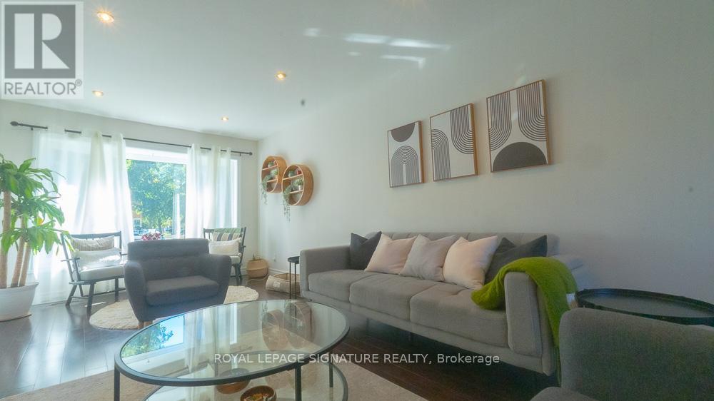 1460 Tampa Crescent, Oshawa, Ontario  L1G 6V2 - Photo 7 - E12652610