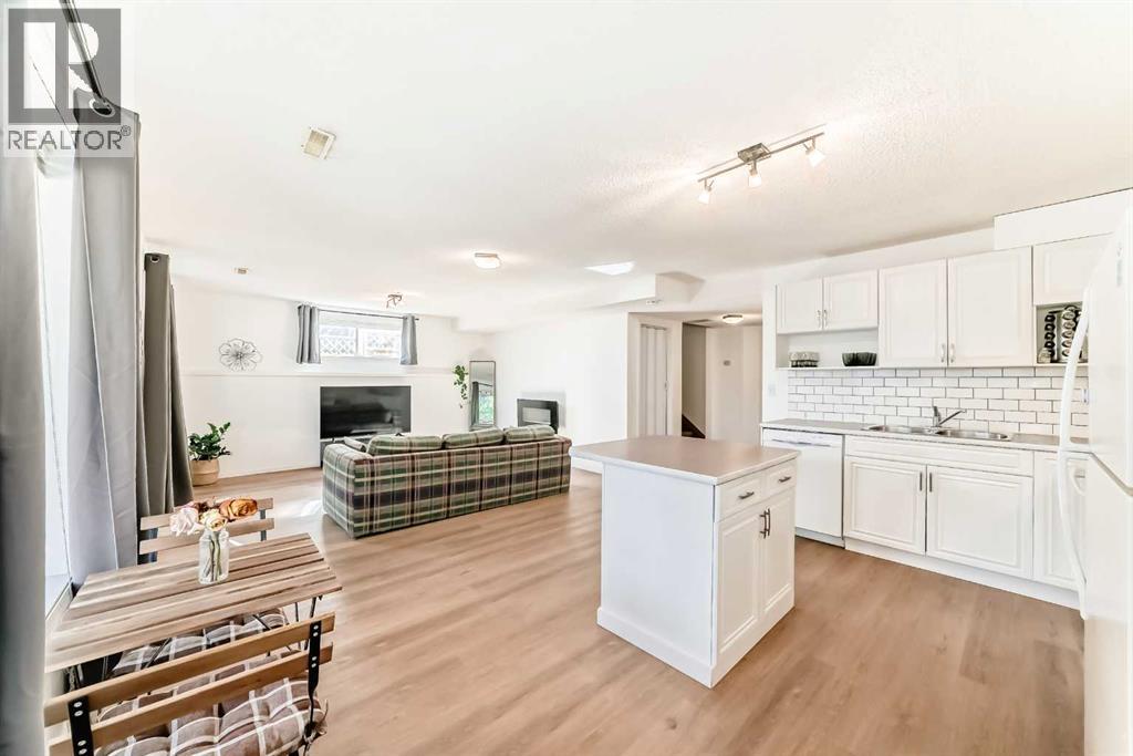 132 Hidden Valley Crescent Nw, Calgary, Alberta  T3A 4Z4 - Photo 42 - A2257775