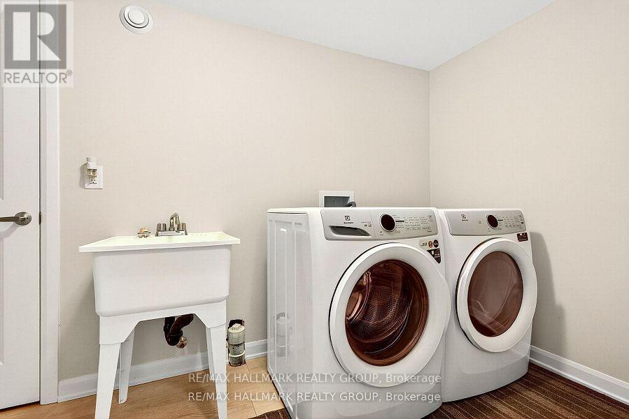 348 Raheen Court Ottawa Circuit, Ottawa, Ontario  K2J 7C2 - Photo 21 - X12652614