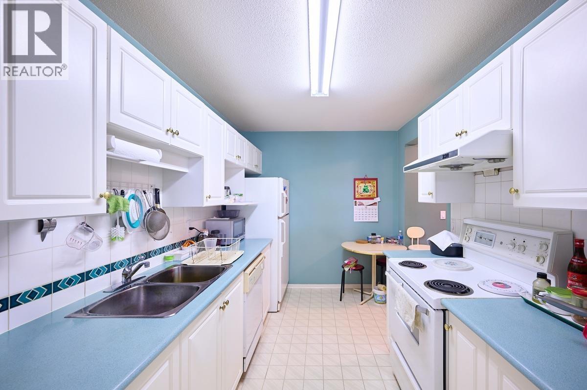 406 1958 E 47th Avenue, Vancouver, British Columbia V5P 3X5 - Photo 11 - R3075091