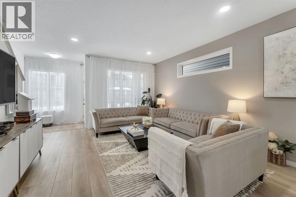 128 Seton Villas Se, Calgary, Alberta  T3M 3L9 - Photo 7 - A2275924