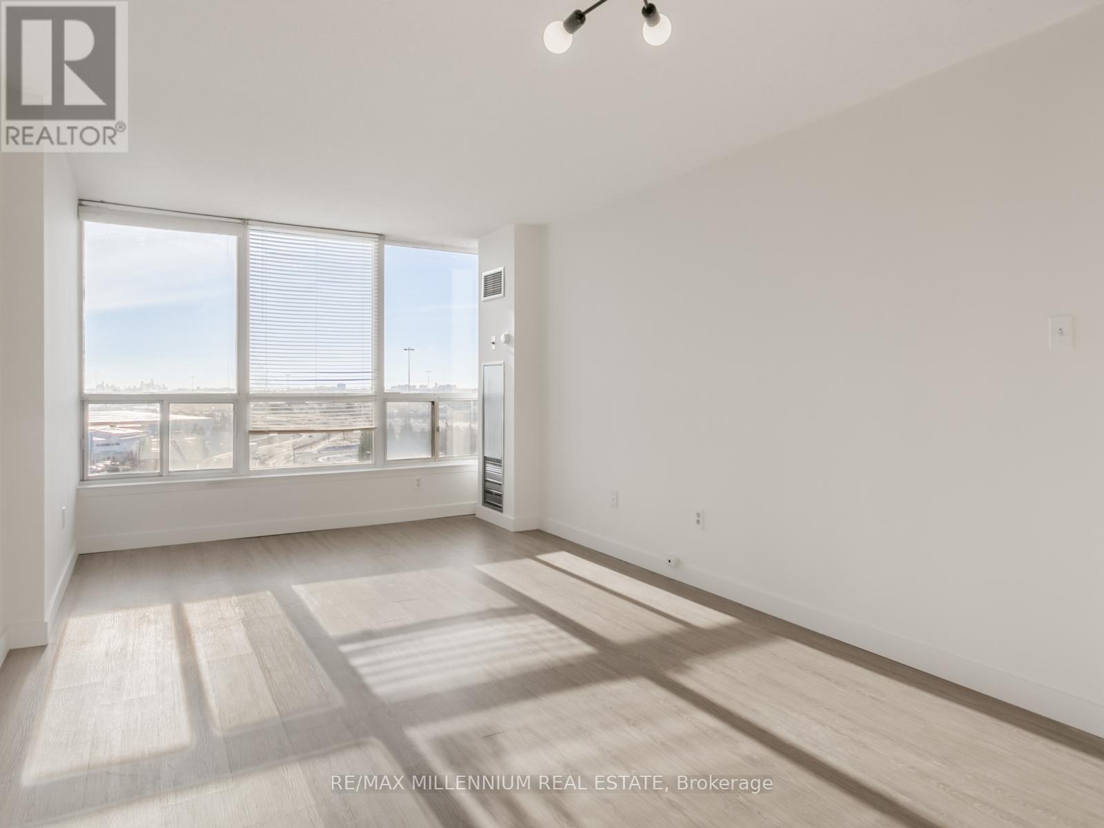 803 - 12 Laurelcrest Street, Brampton, Ontario  L6S 5Y4 - Photo 21 - W12651712