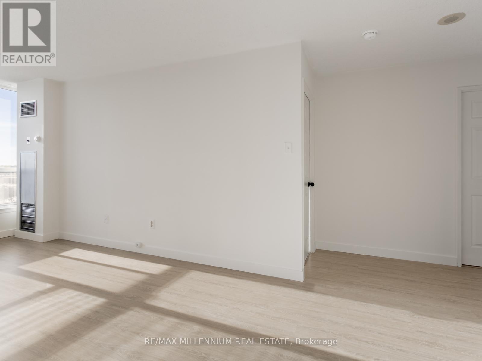 803 - 12 Laurelcrest Street, Brampton, Ontario  L6S 5Y4 - Photo 23 - W12651712