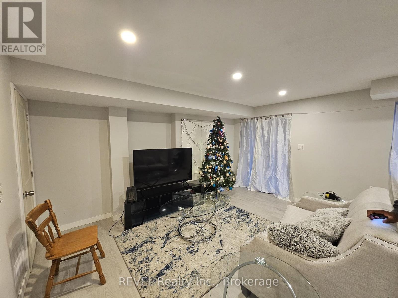(Lower) - 361 Vanilla Trail, Thorold, Ontario  L2V 0K8 - Photo 2 - X12652622