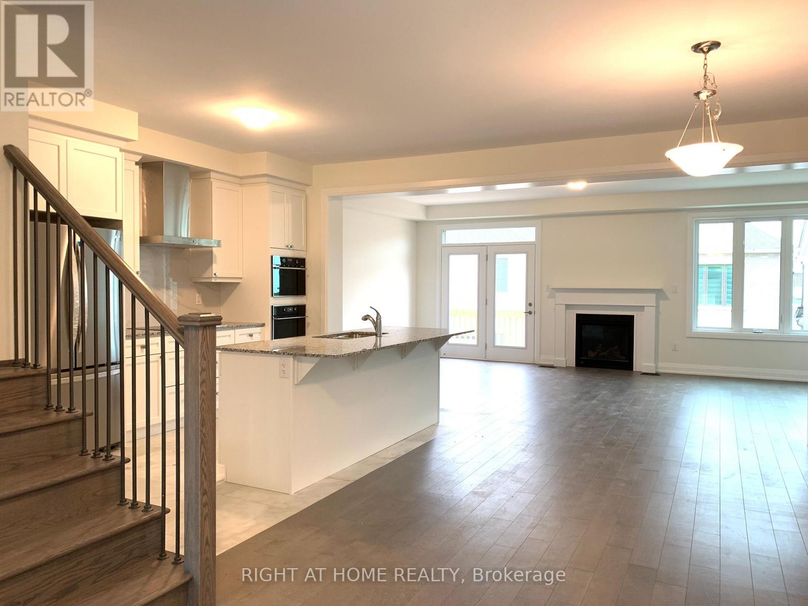 225 Beaverbrae Drive, Markham, Ontario  L6C 3K5 - Photo 24 - N12589882