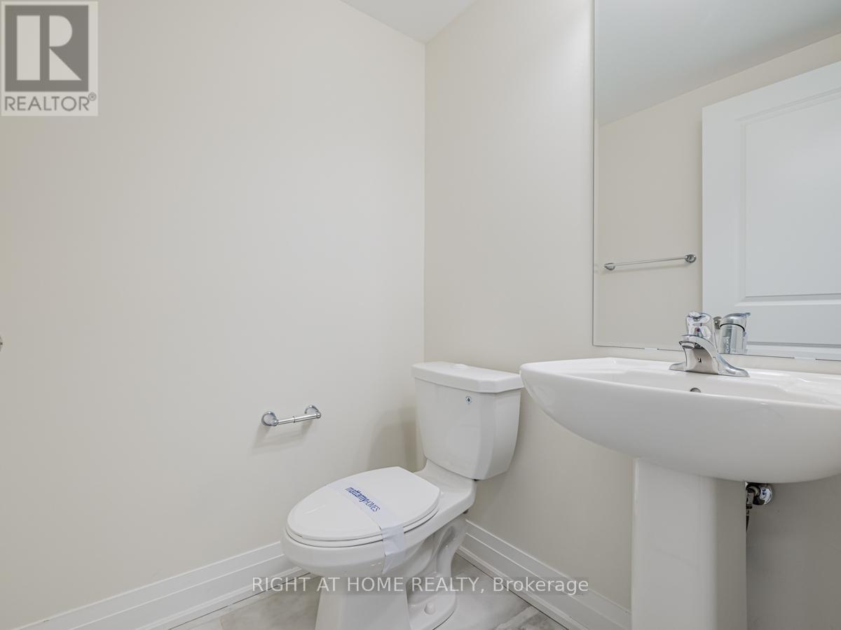 225 Beaverbrae Drive, Markham, Ontario  L6C 3K5 - Photo 22 - N12589882