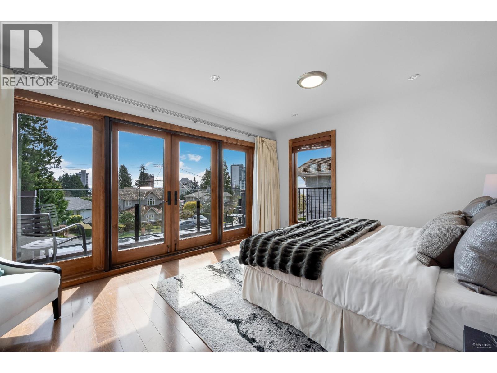 2227 Haywood Avenue, West Vancouver, British Columbia  V7V 1X6 - Photo 24 - R3075031