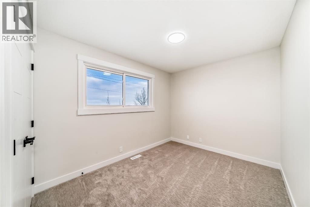 100 Beddington Circle Ne, Calgary, Alberta  T3K 1K6 - Photo 20 - A2275507