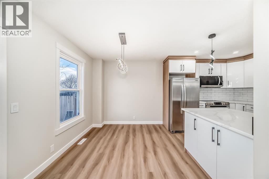 100 Beddington Circle Ne, Calgary, Alberta  T3K 1K6 - Photo 8 - A2275507