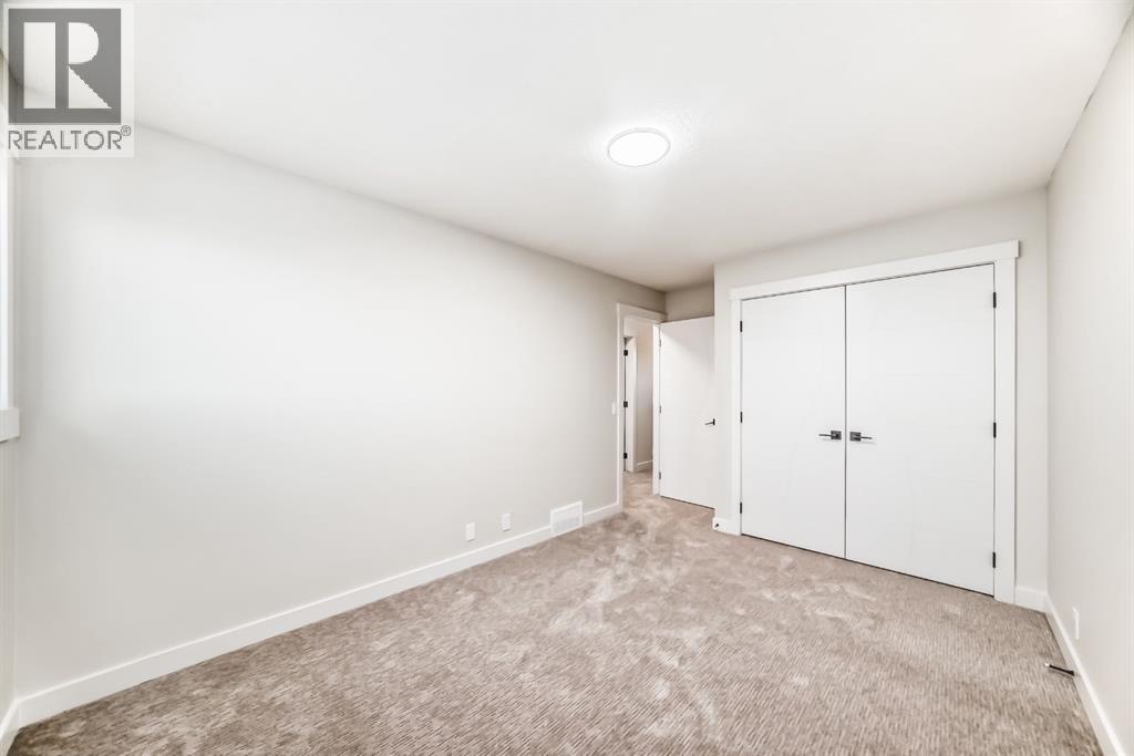 100 Beddington Circle Ne, Calgary, Alberta  T3K 1K6 - Photo 19 - A2275507