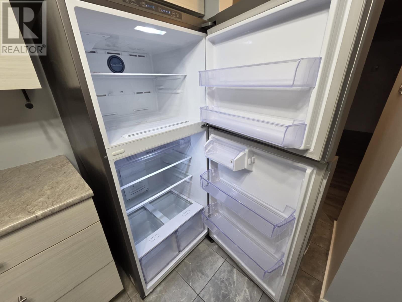 140 725 James St S, Thunder Bay, Ontario  P7E 6N3 - Photo 15 - TB253686