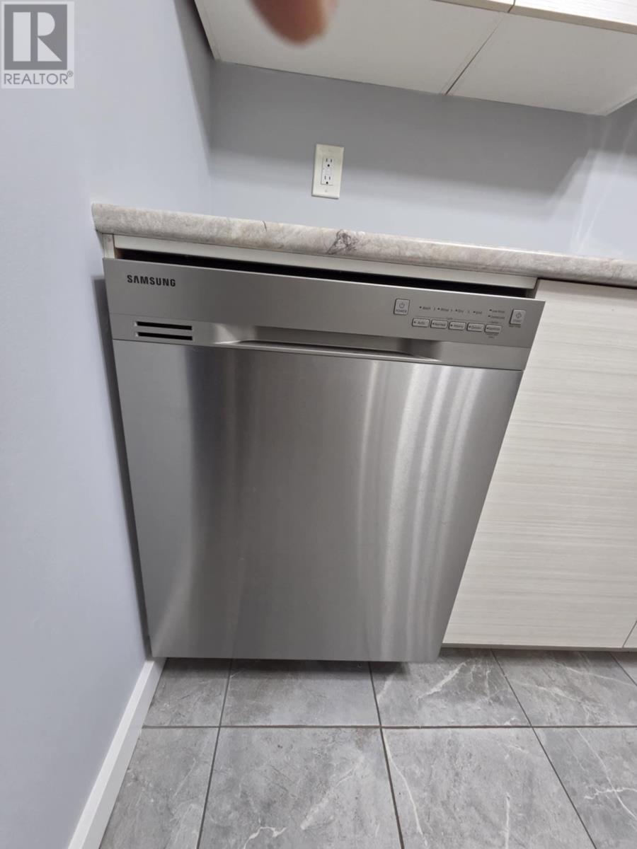 140 725 James St S, Thunder Bay, Ontario  P7E 6N3 - Photo 17 - TB253686