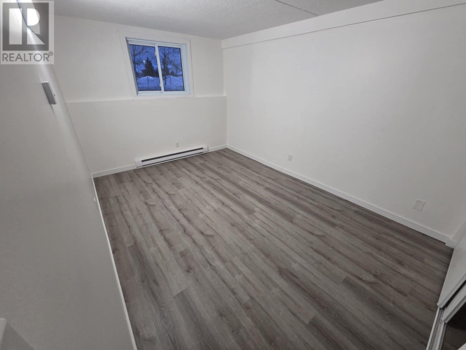 140 725 James St S, Thunder Bay, Ontario  P7E 6N3 - Photo 27 - TB253686