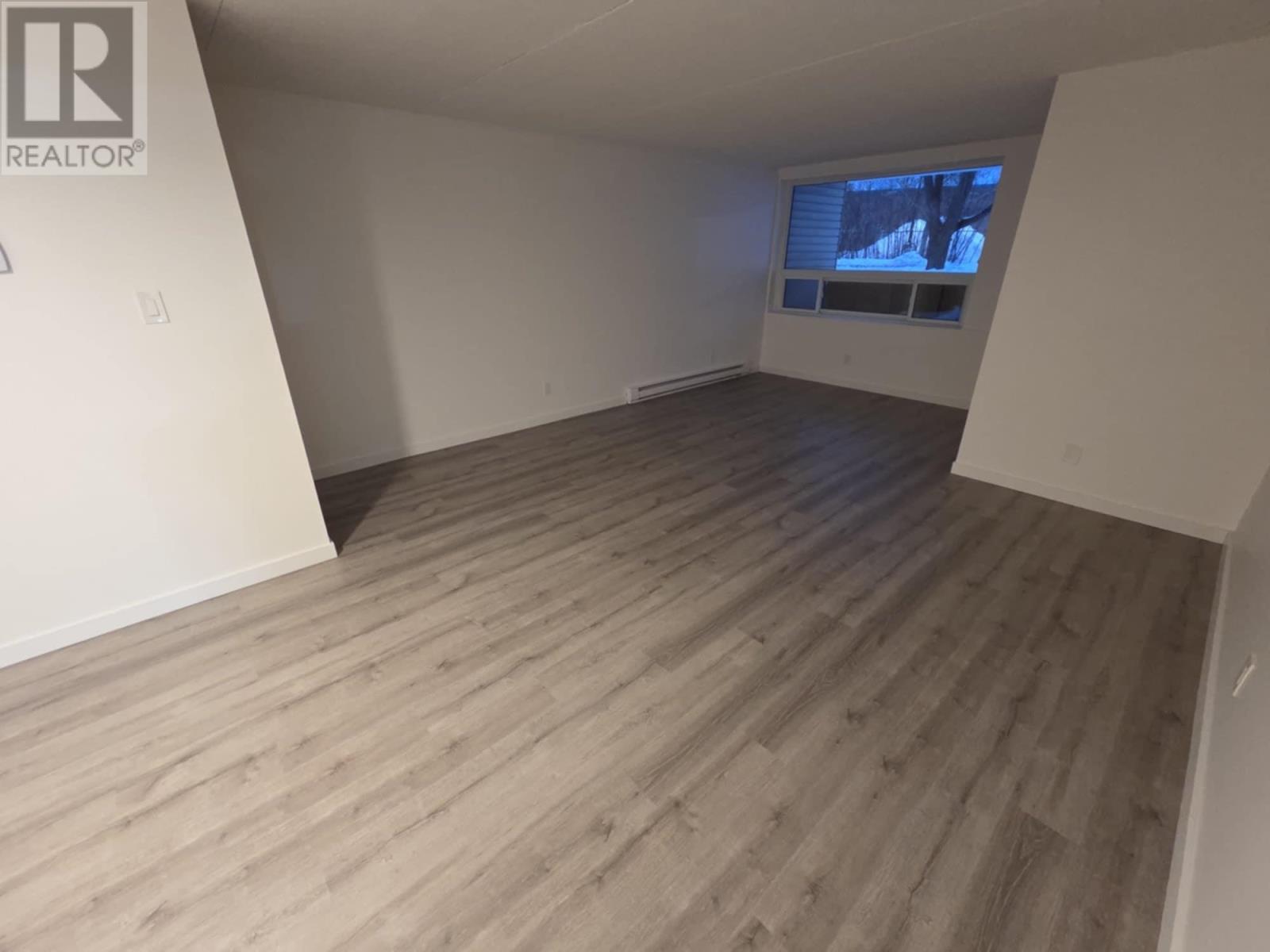 140 725 James St S, Thunder Bay, Ontario  P7E 6N3 - Photo 33 - TB253686