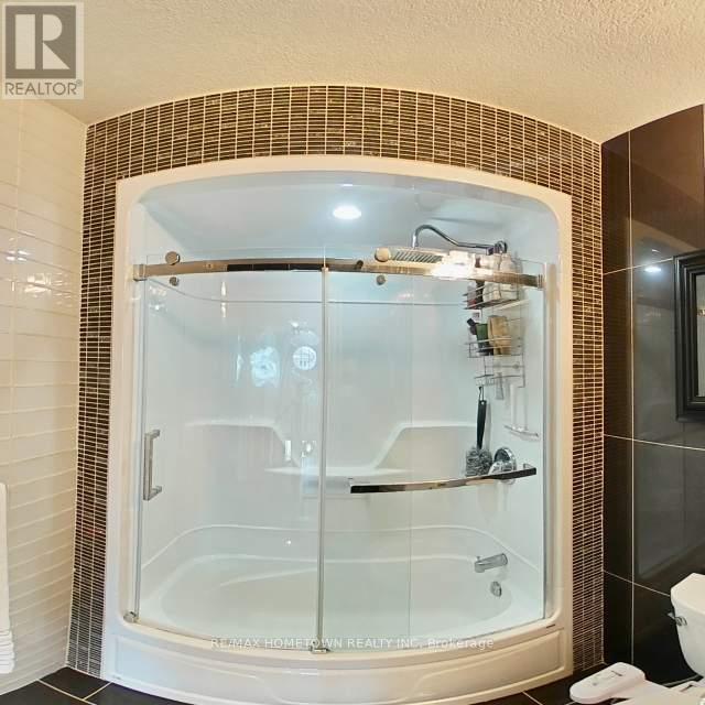 1020 Crestwood Drive, Brockville, Ontario  K6V 7N1 - Photo 34 - X12652630