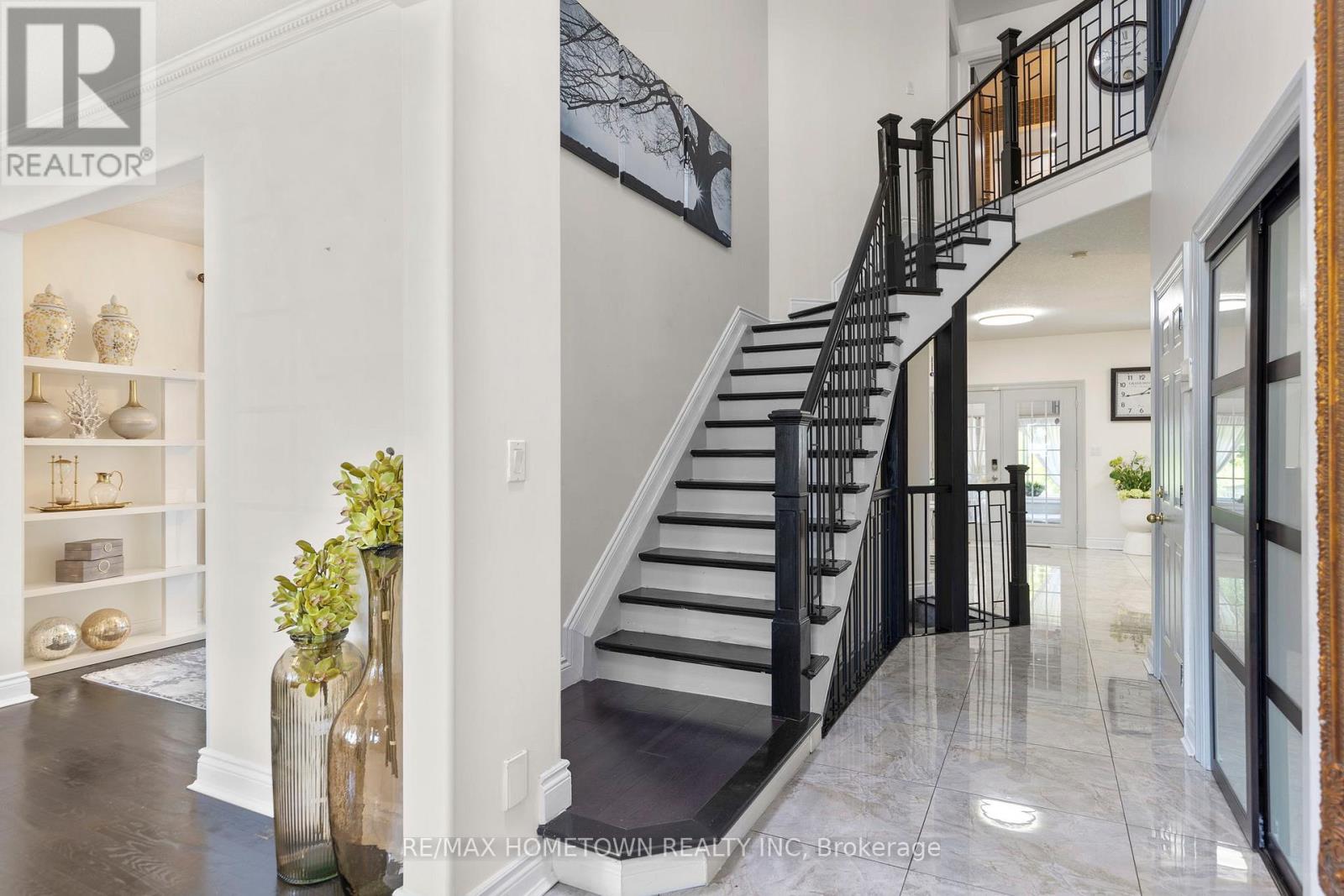 1020 Crestwood Drive, Brockville, Ontario  K6V 7N1 - Photo 6 - X12652630