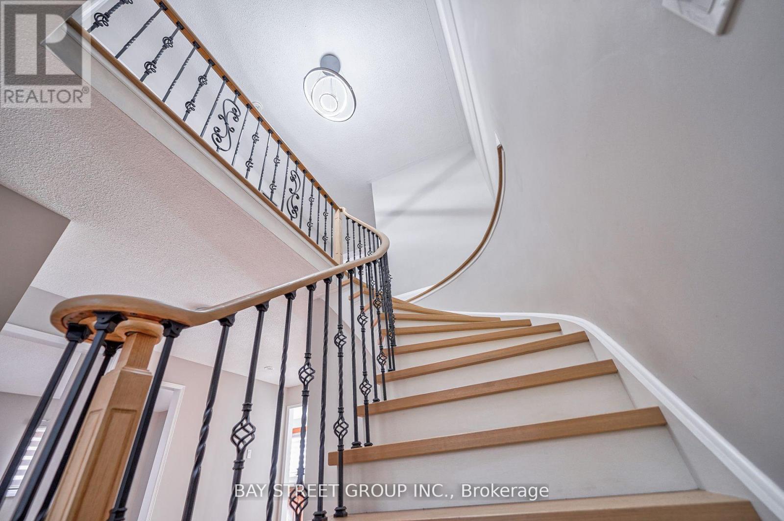 65 Michener Crescent, Markham, Ontario  L3P 6Z5 - Photo 10 - N12652646