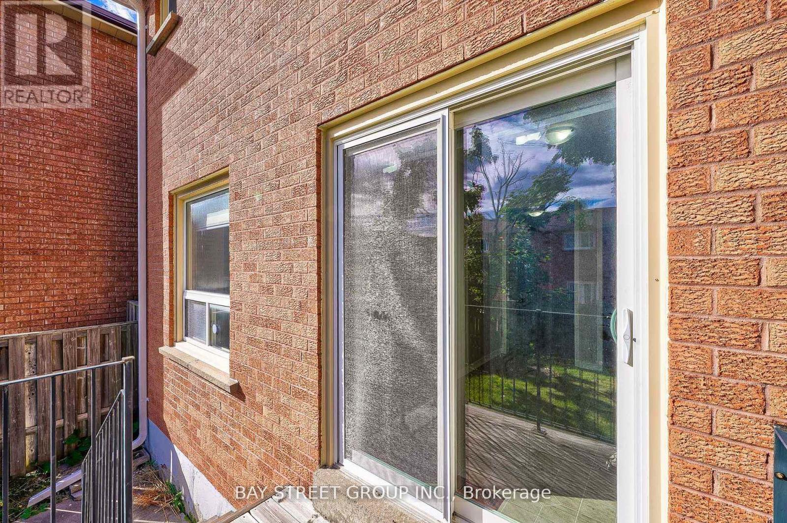 65 Michener Crescent, Markham, Ontario  L3P 6Z5 - Photo 16 - N12652646