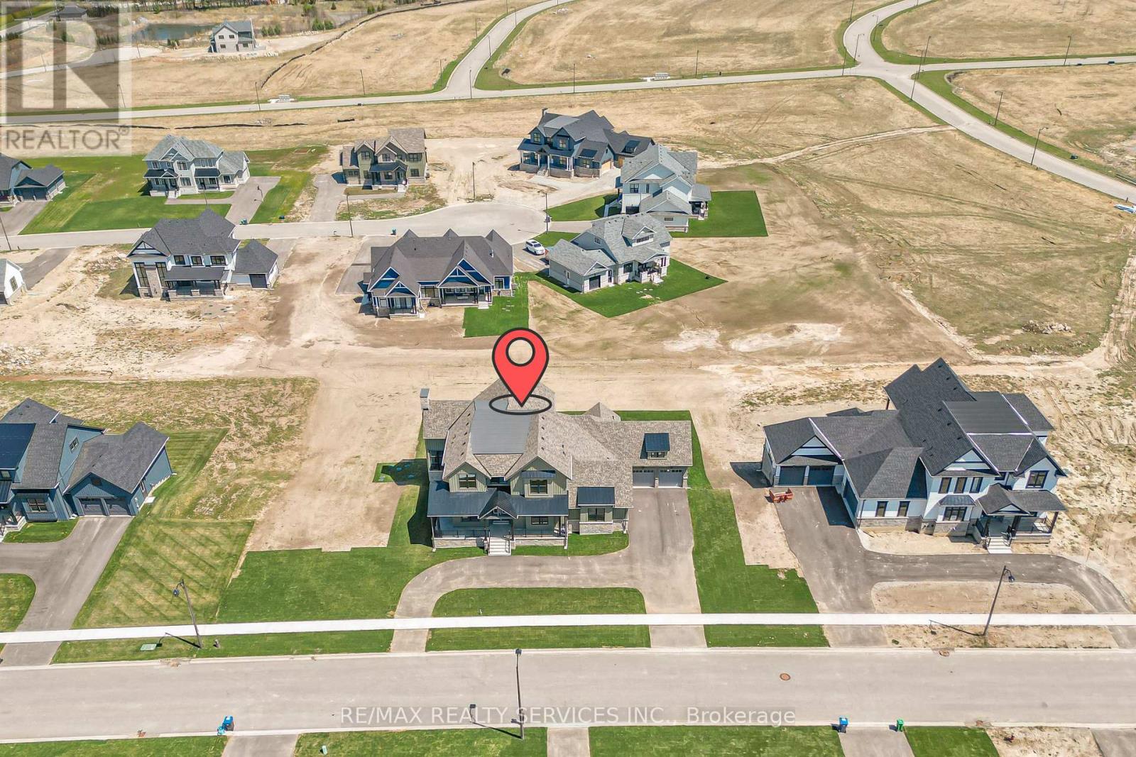 55 William Crisp Drive, Caledon, Ontario  L7K 2R7 - Photo 4 - W12652638