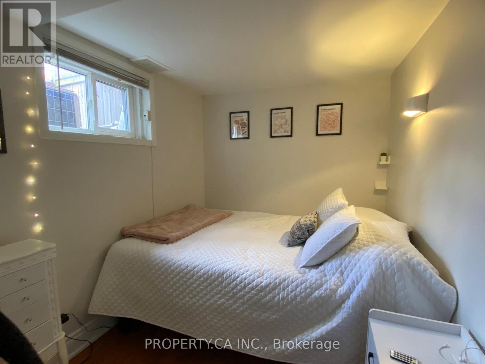 Lwr Lvl - 1067 Edgeleigh Avenue, Mississauga, Ontario  L5E 2G2 - Photo 6 - W12652650