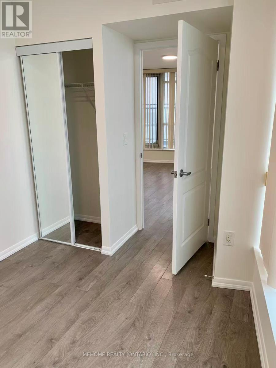 914 - 800 Lawrence Avenue W, Toronto, Ontario  M6A 0B1 - Photo 4 - W12652652