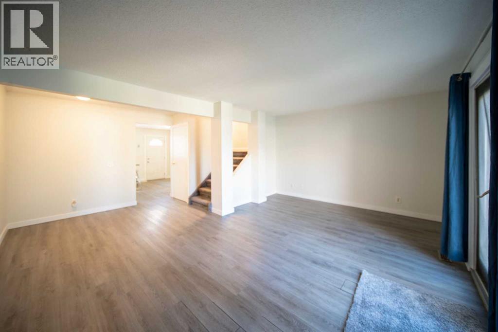 212 Georgian Villas Ne, Calgary, Alberta t2a 7c9 - Photo 15 - A2265583