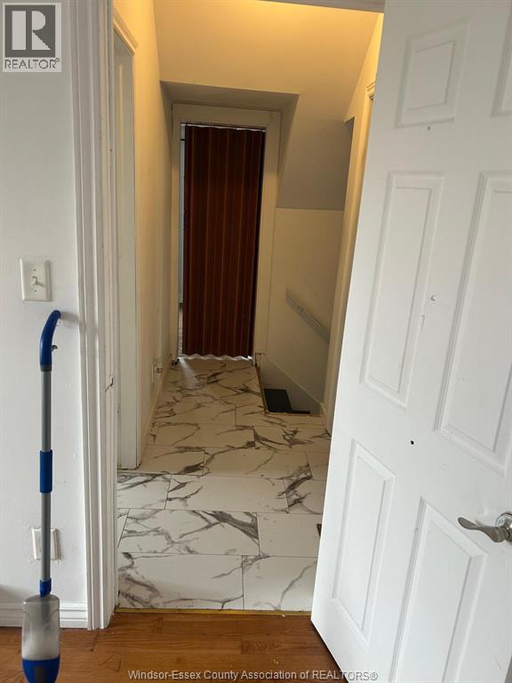 436 Wallace Street, Wallaceburg, Ontario  N8A 1L4 - Photo 7 - 25032062