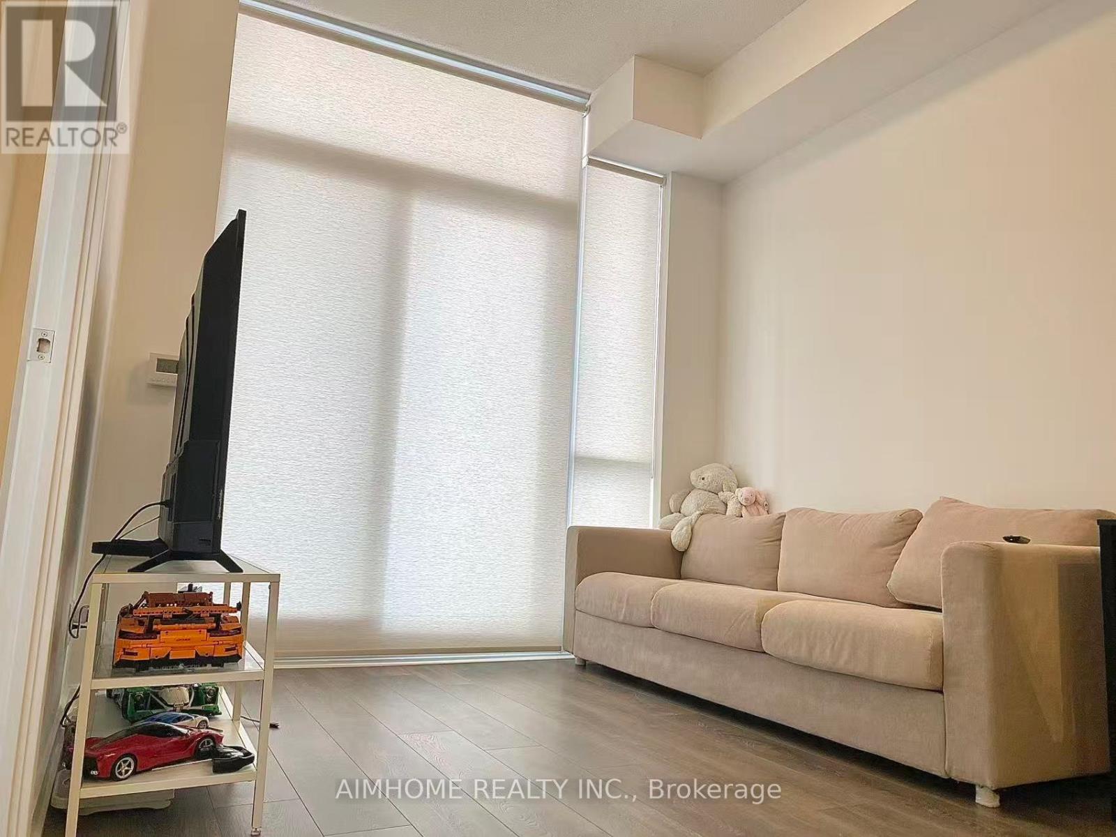 219 - 36 FOREST MANOR ROAD, Toronto, Ontario