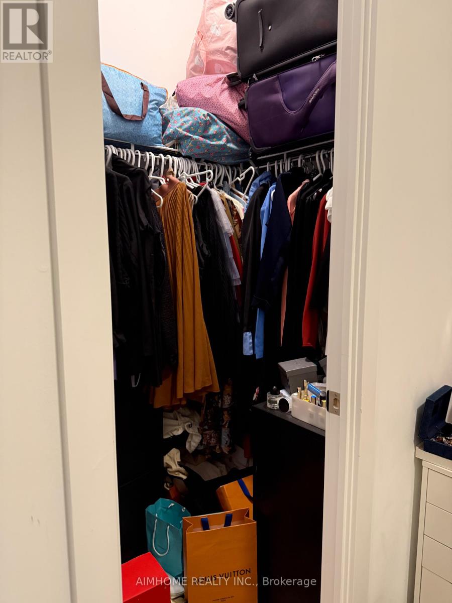 219 - 36 Forest Manor Road, Toronto, Ontario  M2J 1M1 - Photo 4 - C12652654