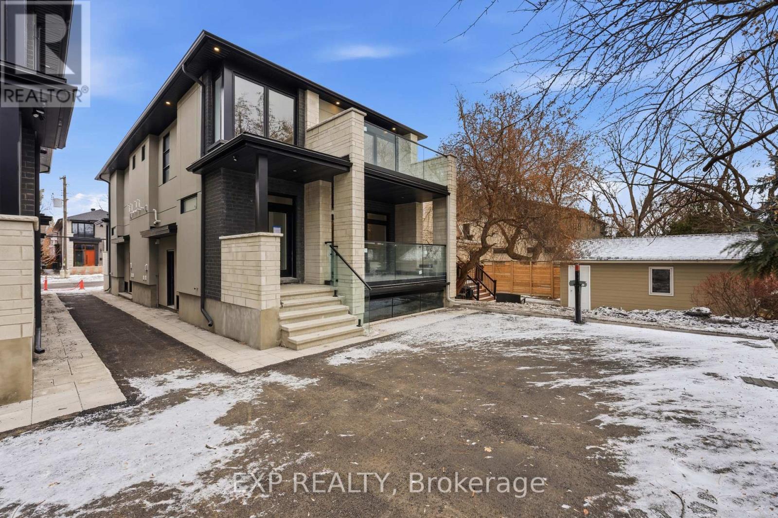 #B - 514 ROOSEVELT AVENUE, Ottawa, Ontario