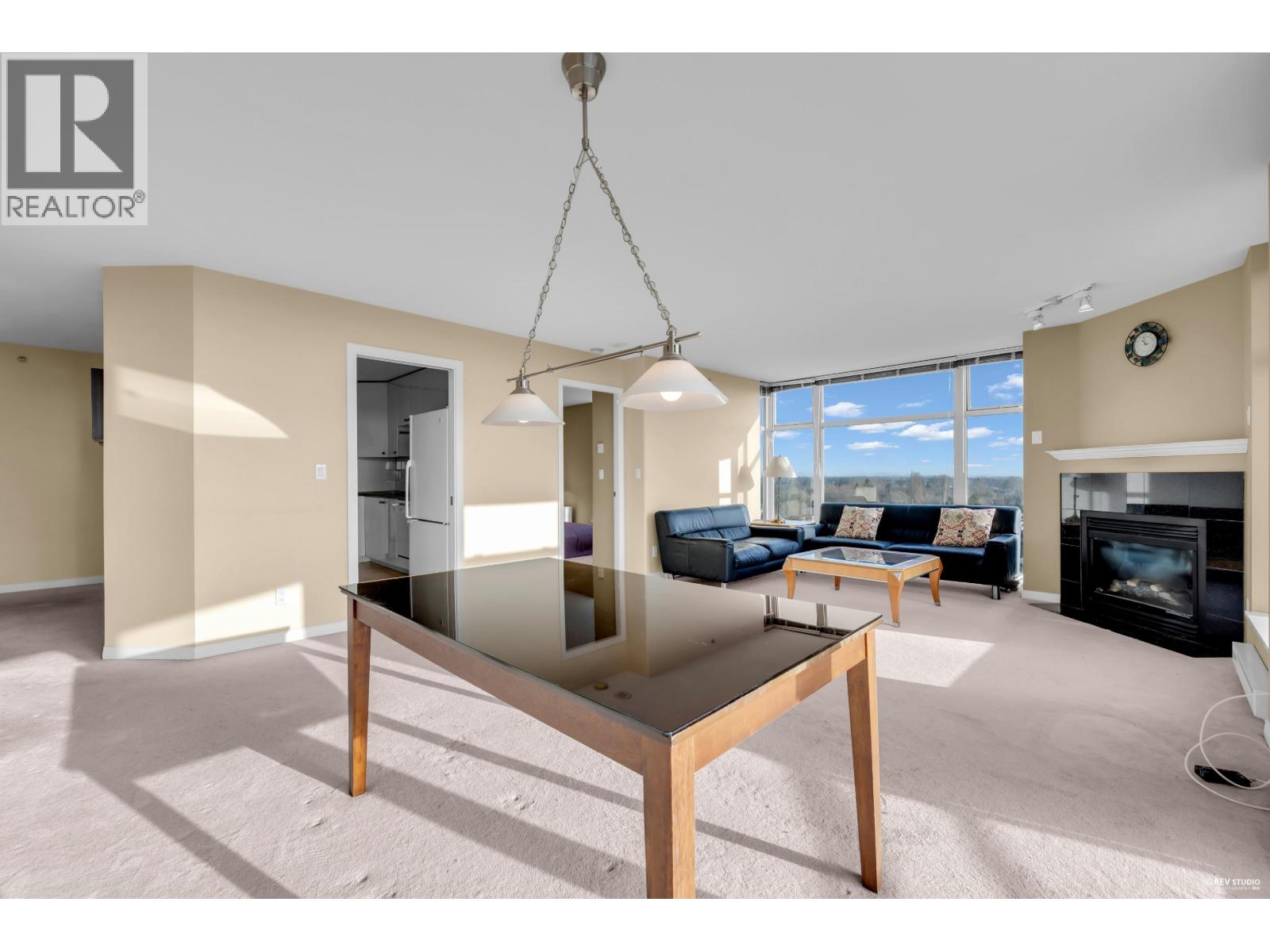 Listing Picture 8 of 40 : 1506 7080 ST. ALBANS ROAD, Richmond / 烈治文 - 魯藝地產 Yvonne Lu Group - MLS Medallion Club Member